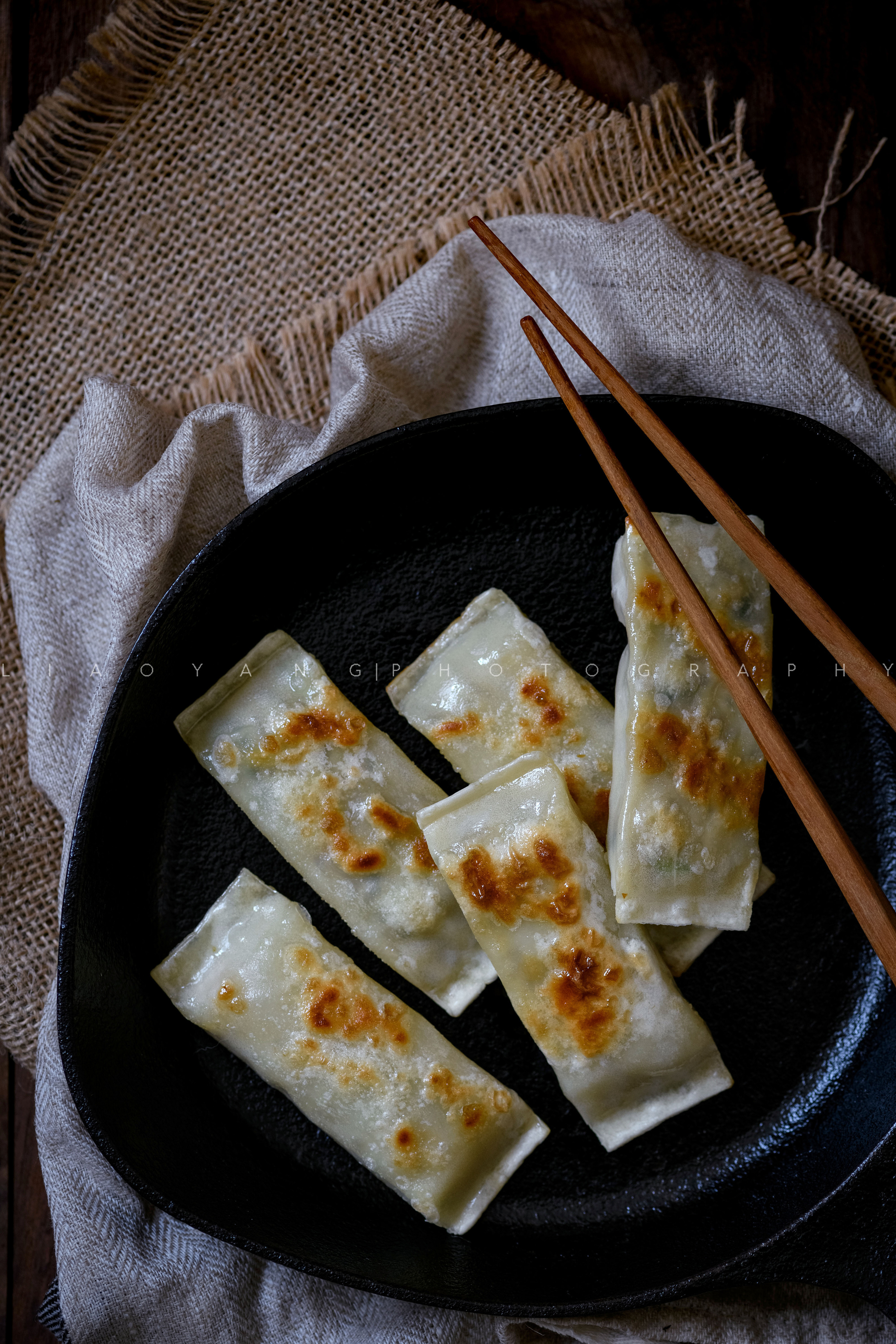 必品阁脆皮煎饺|摄影|产品摄影|liao_yang - 原创作品 - 站酷 (zcool)