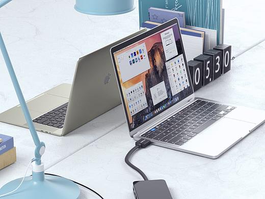 IVANKY 灰黑色桌面扩展坞 Docking Station