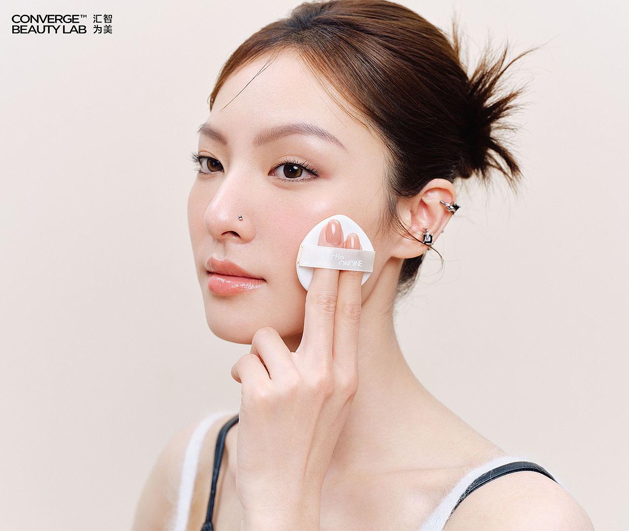 人像摄影/修图|小奥汀新品干皮气垫