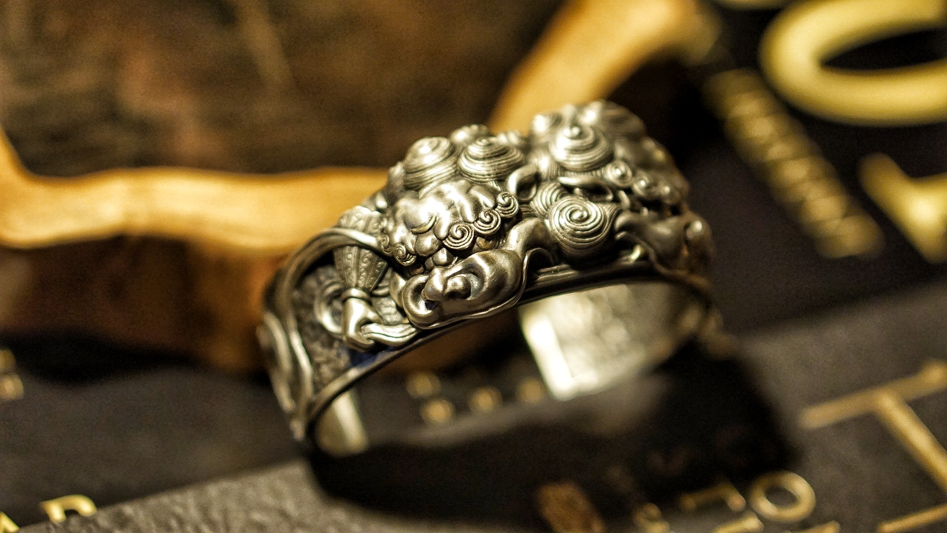 vulcan伏尔甘【醒狮】 s925银 手镯