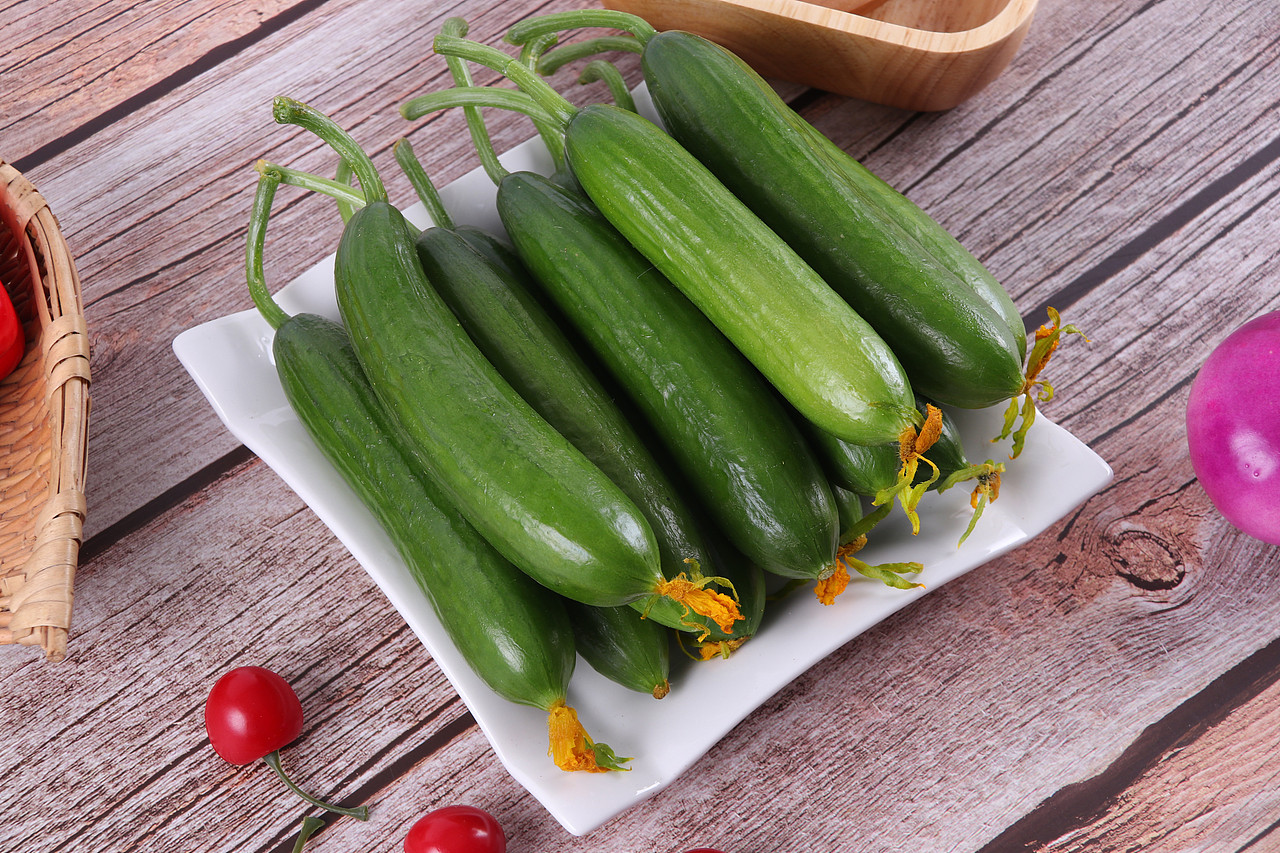 B07水产生鲜\C08-新鲜蔬菜\V18乳瓜