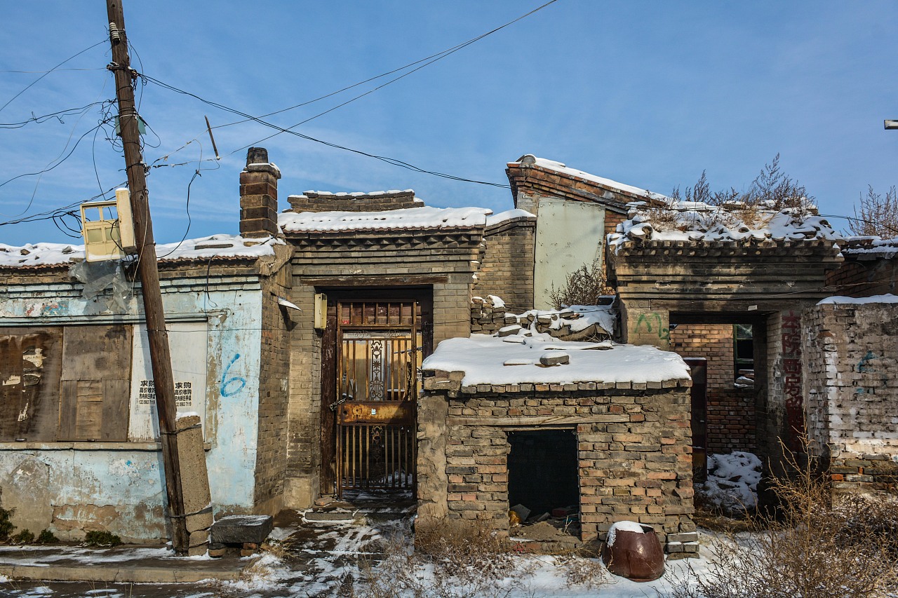 雪后的大同古城街巷