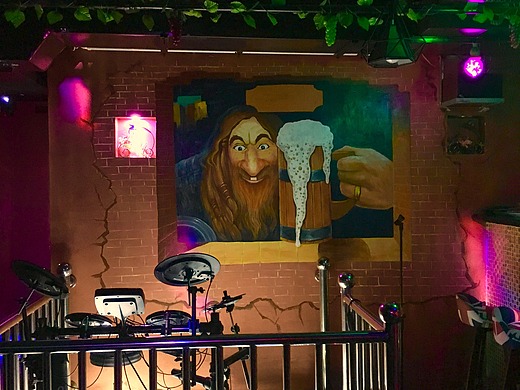 酒吧——墙绘纯艺术-绘画valkyrie晨4年前【punk bar音乐餐吧】cinema