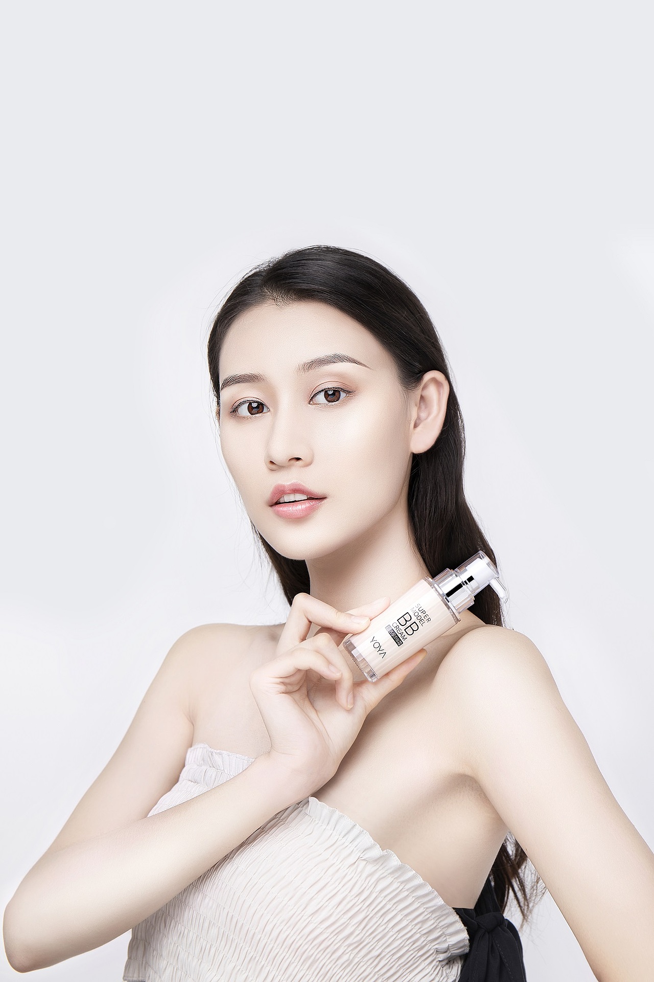 化妆品模特图美女口红bb霜收录收藏夹查看更多摄影8图片策划0添加表情