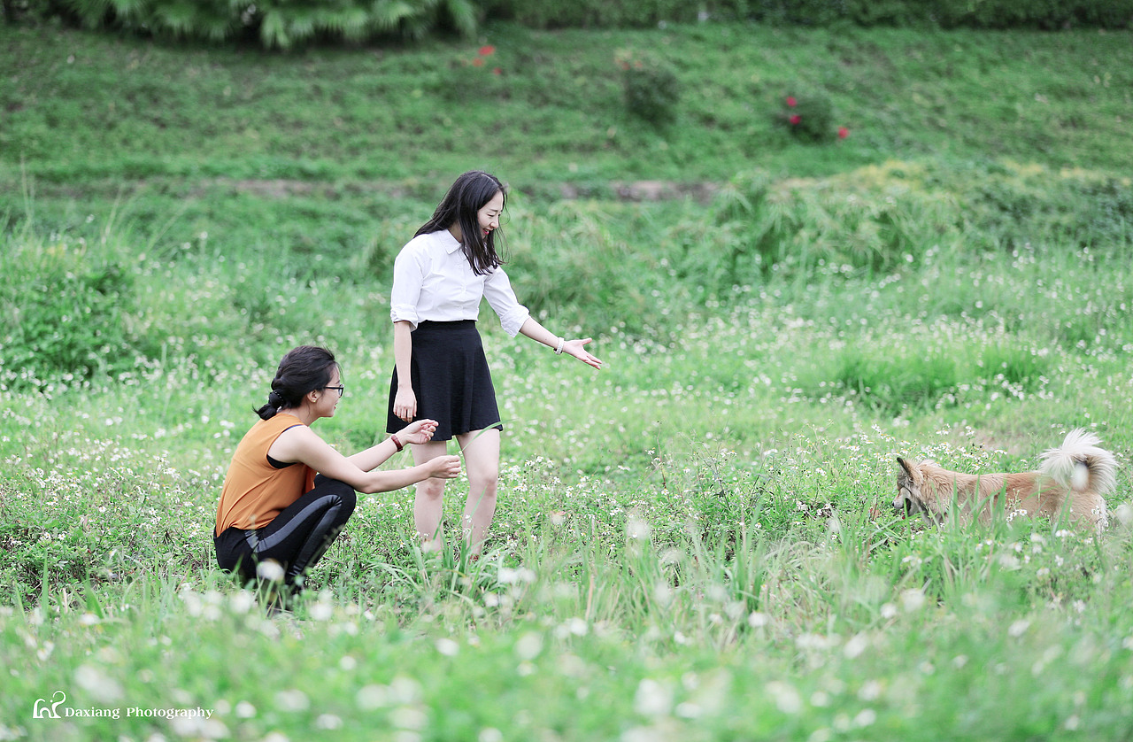 悠闲的周末（图ZNzgyOTk3NDQ=） - 人像摄影 - 站酷设计师哈利摄影原创素材 - 站酷ZCOOL