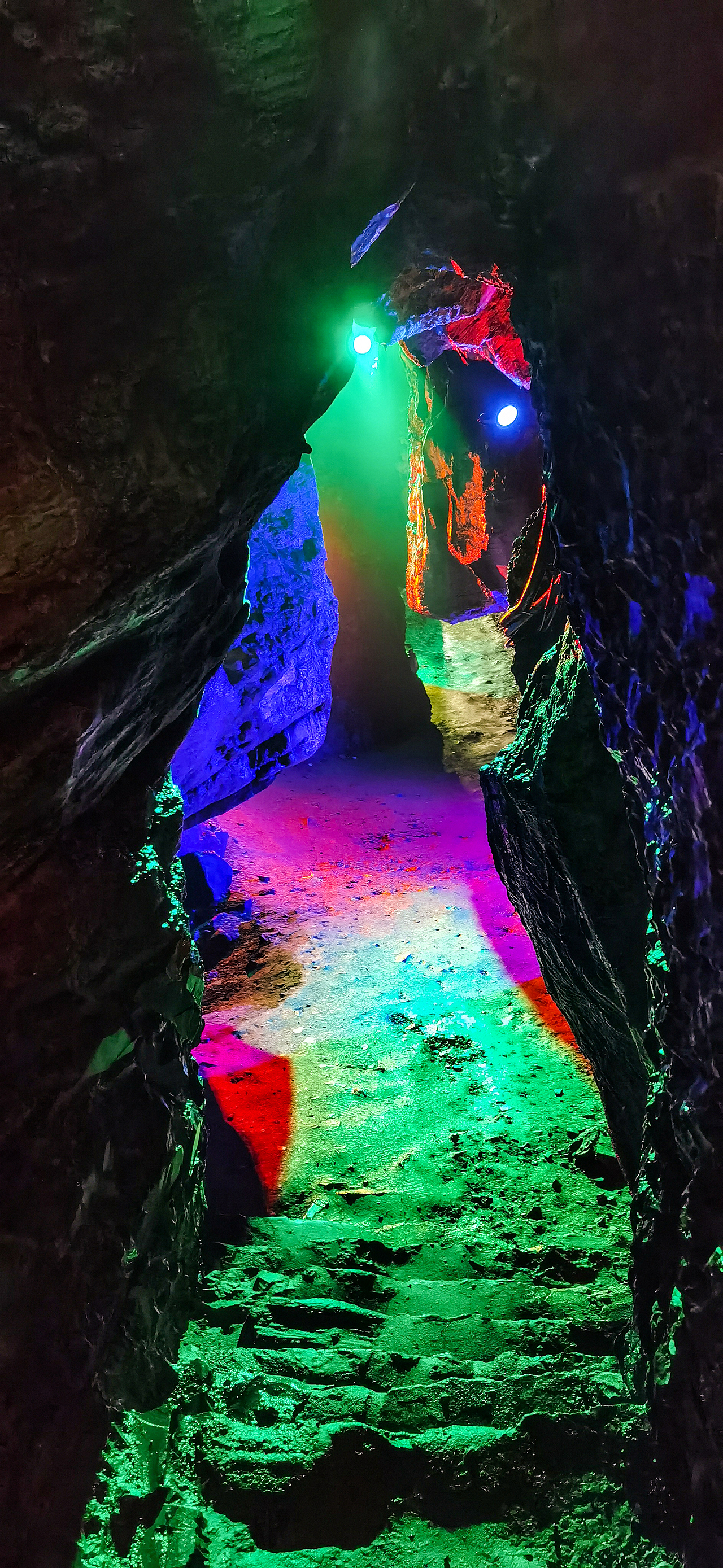 摄影作品分享 穿越离石白马仙洞 踏遍西华镇草原赏美景