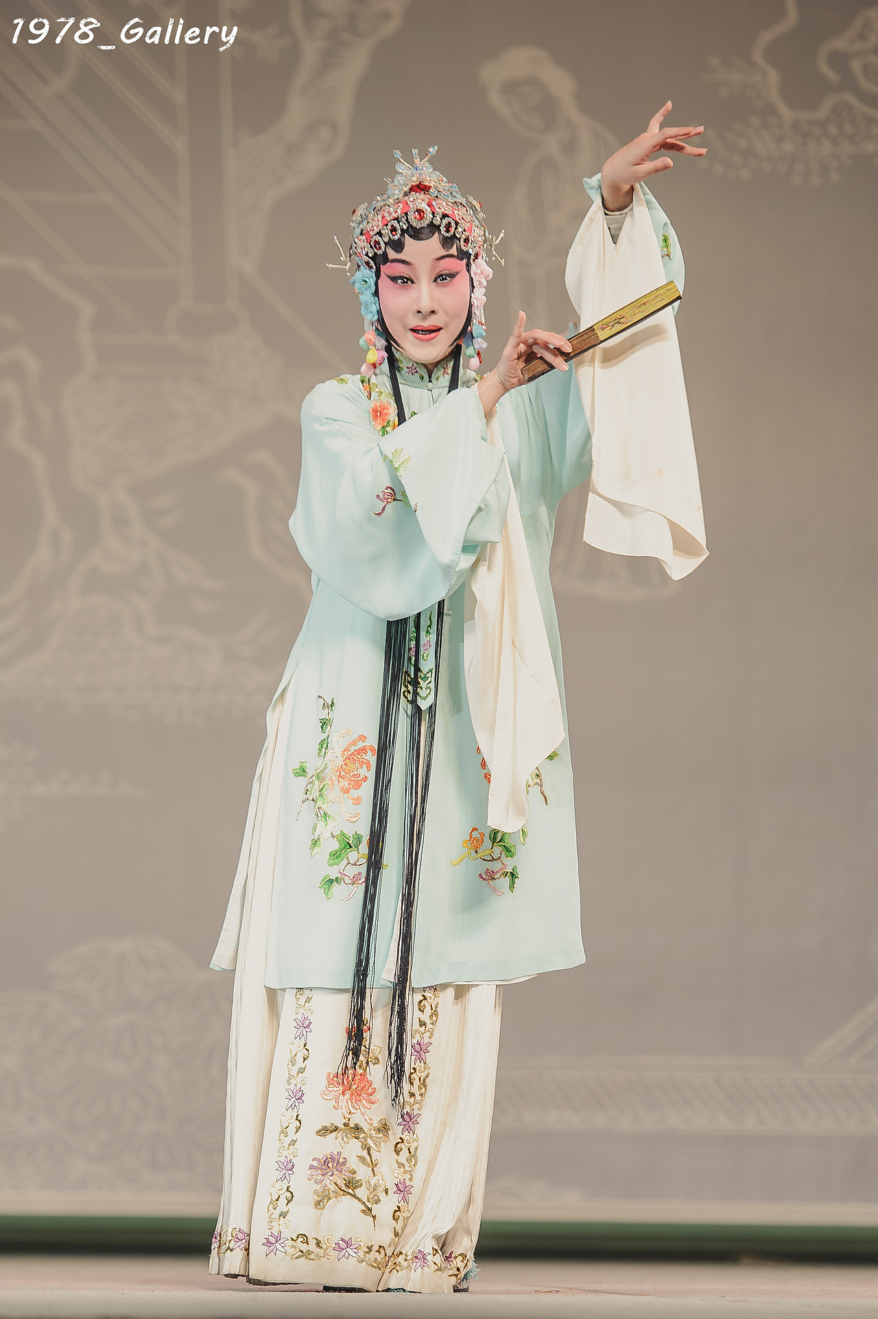 原创作品:临川四梦之牡丹亭(罗晨雪,胡维露版)-上海昆剧团