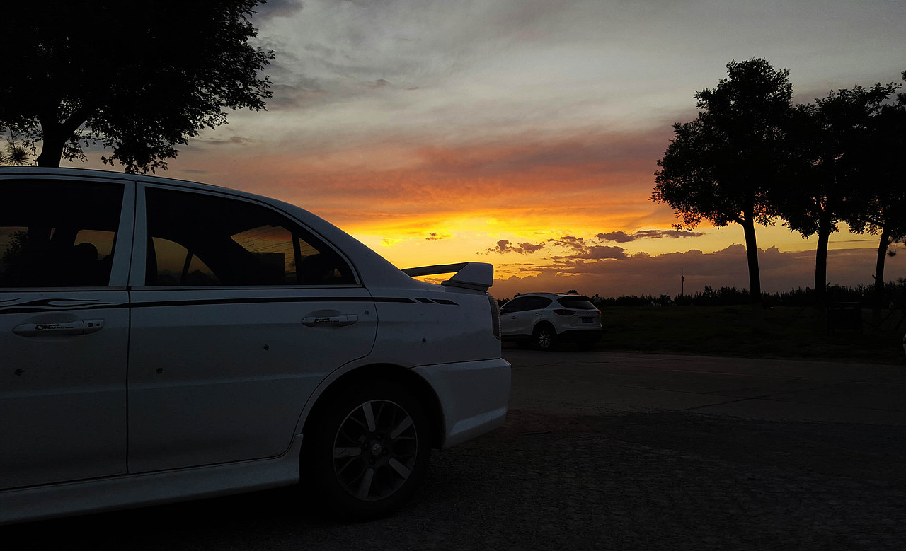 太阳照常升起（图ZNTI2ODg3MjQ=） - 风光摄影 - 站酷设计师巡山归来原创素材 - 站酷ZCOOL