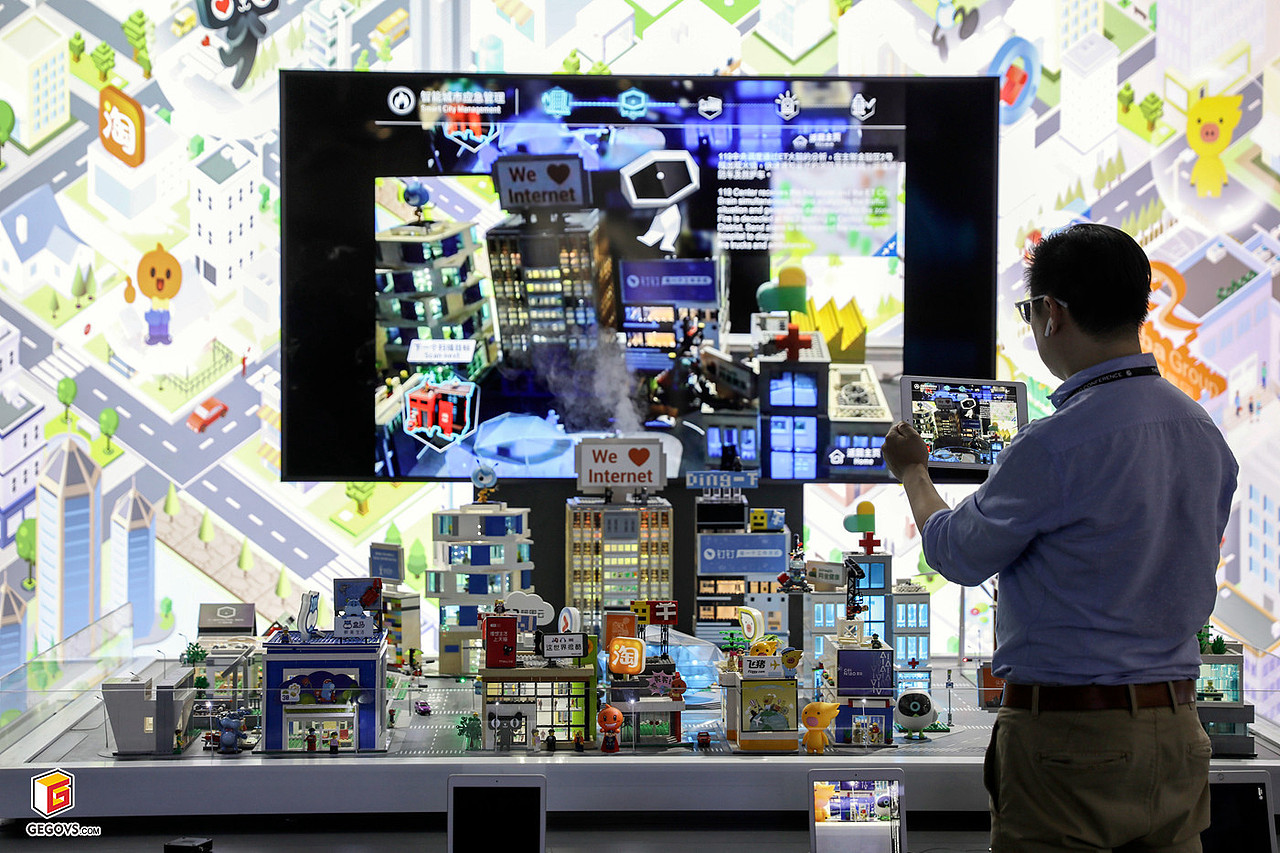 阿里云et智慧大脑乐高ar演示沙盘