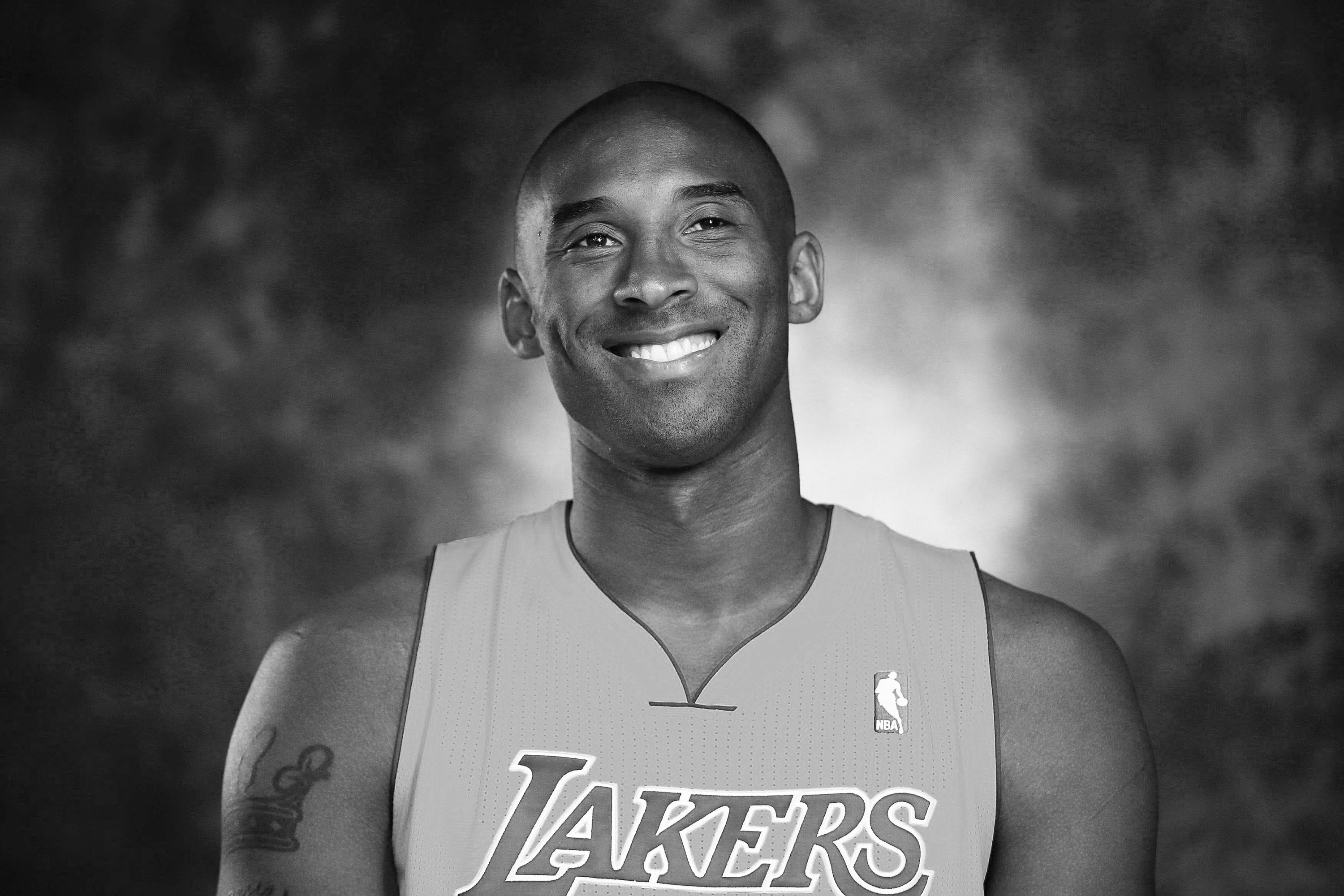 致敬我最爱的篮球运动员 科比-布莱恩特