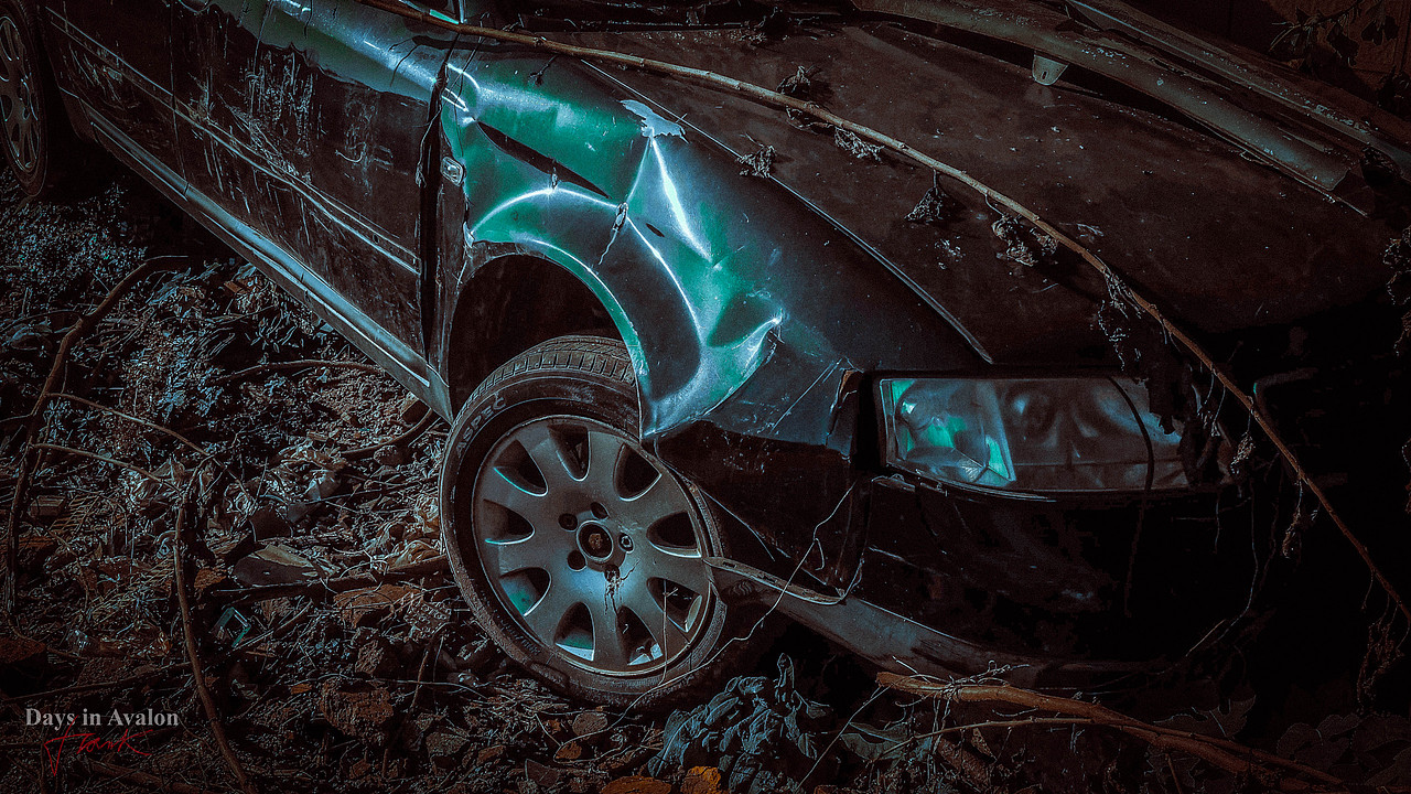 废弃汽车场人物创作