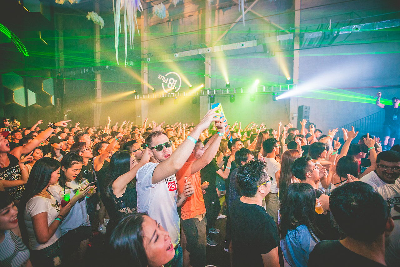 #18plus#深圳蛇口SUMMER PLUS 现场