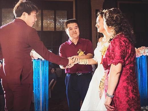 7Cvision纪实婚礼——幸福感久久地感染着我