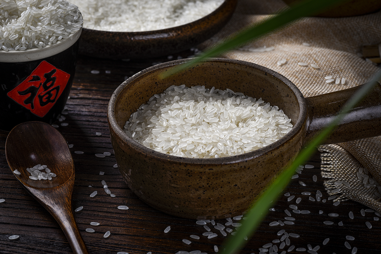 大米（图ZOTYyMDgwMjA=） - 产品摄影 - 站酷设计师摄影师董名扬原创素材 - 站酷ZCOOL