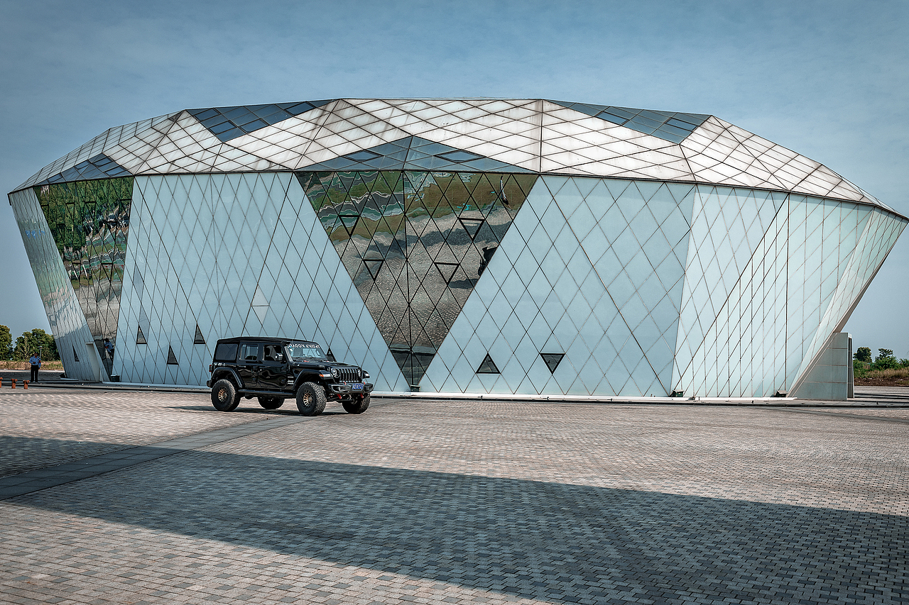 精神小伙儿 城际沙哈拉