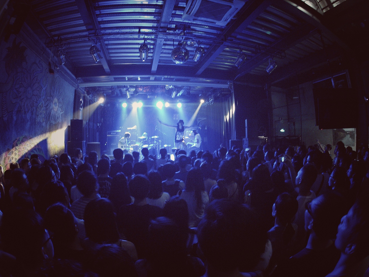 SDlivehouse4周年照片