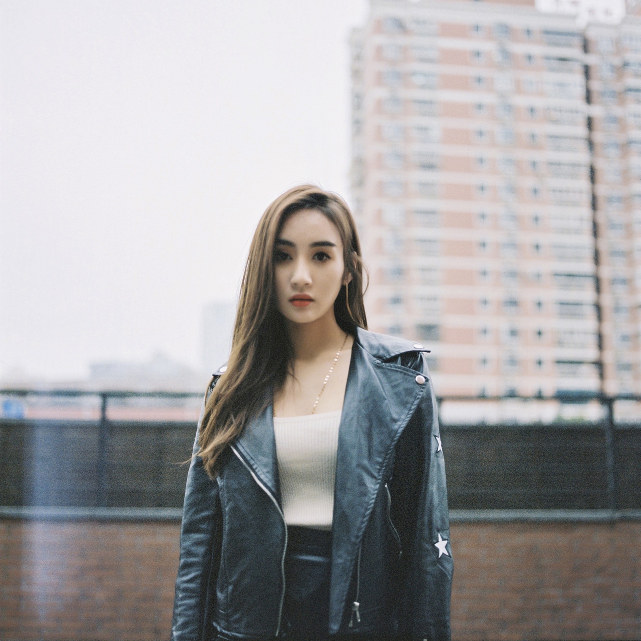 等待（图ZMTUwMjkyMzgw） - 人像摄影 - 站酷设计师纯洁的蒋老师原创素材 - 站酷ZCOOL