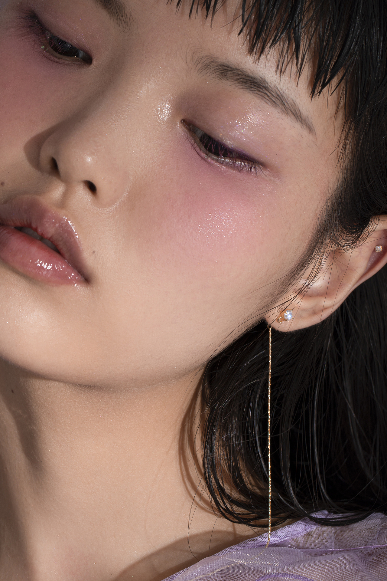 intoyou腮红模特图（图ZMjIwNzEzMDI0） - 产品摄影 - 站酷设计师他是33原创素材 - 站酷ZCOOL