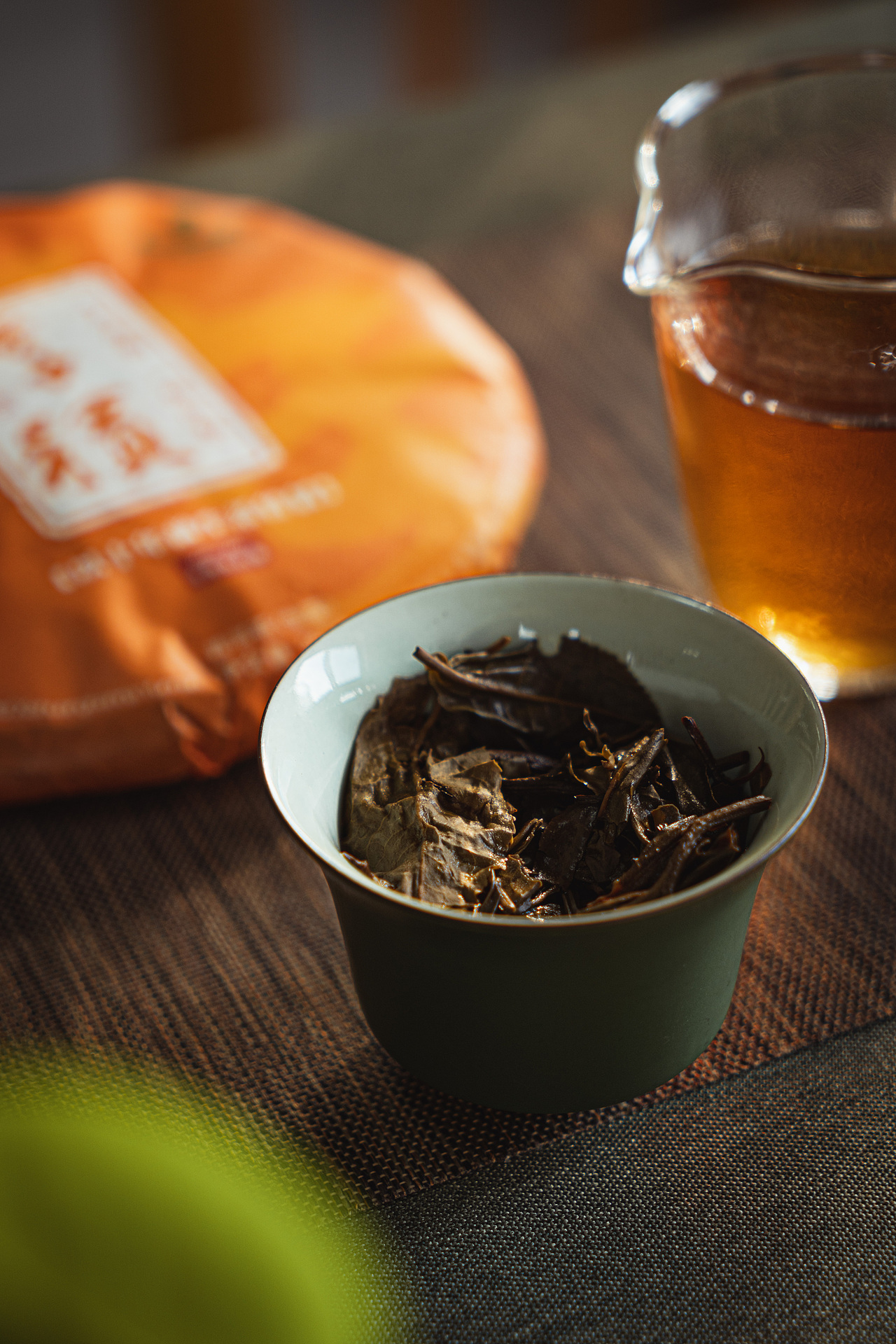 茶叶摄影 | 十年厚韵 一饼淀积（图ZMjMxMjg0MjI4） - 产品摄影 - 站酷设计师邻居门口晒花椒原创素材 - 站酷ZCOOL