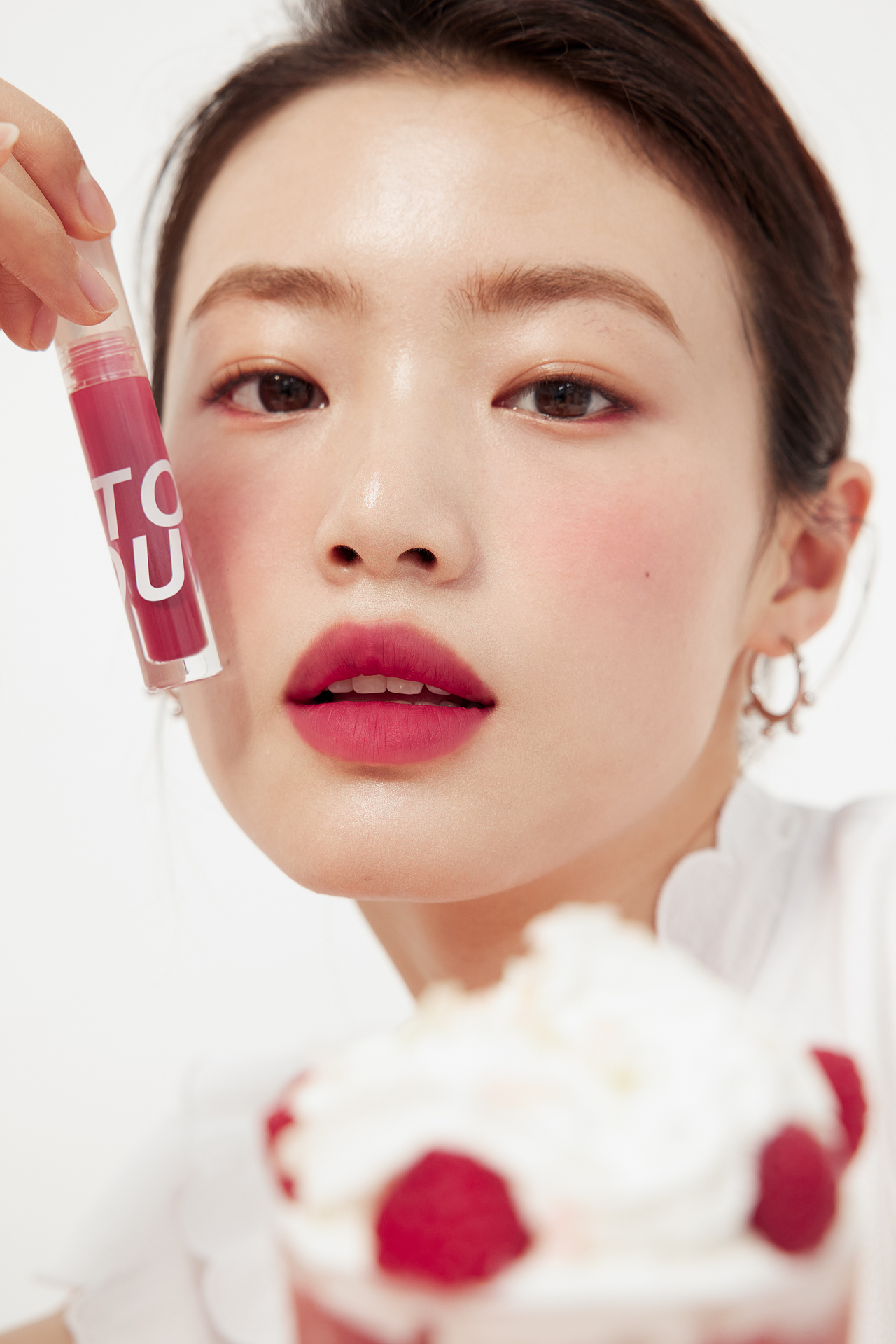 INTO YOU 水雾唇釉 产品形象片