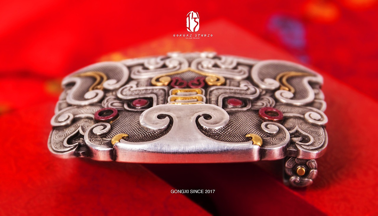 工兮·饕餮纹腰带头［福禄猪］（图ZMTUxMDMxOTA4） - 首饰设计 - 站酷设计师VULCAN伏尔甘原创素材 - 站酷ZCOOL