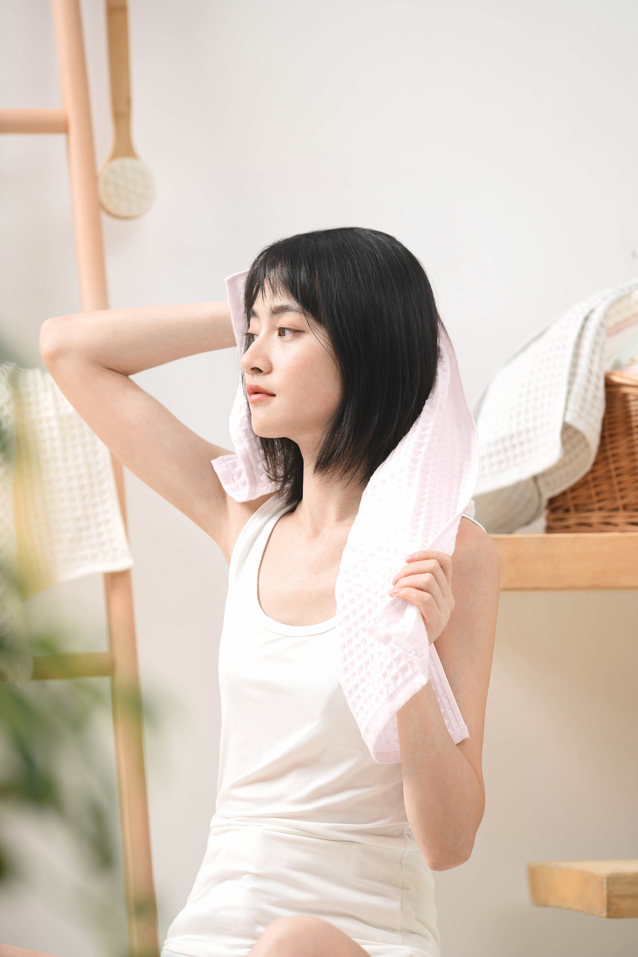 杭州产品摄影｜家居生活｜模特拍摄｜毛巾拍摄（图ZMTgyMDE3NzE2） - 产品摄影 - 站酷设计师摄影师馒头MANTO原创素材 - 站酷ZCOOL