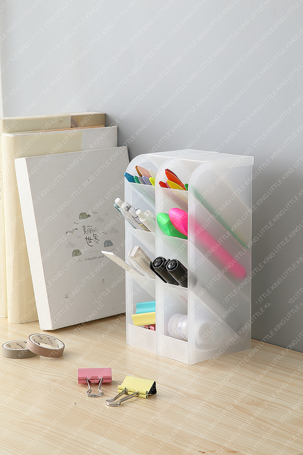 居家日用——简约透明磨砂斜插式笔筒