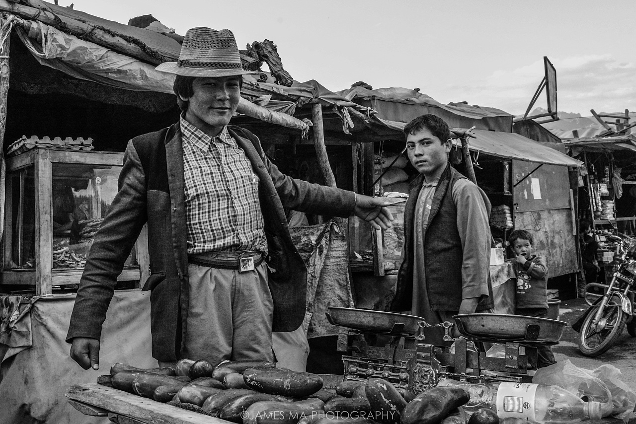  追风筝的人—哈扎拉族人和他们的生活>