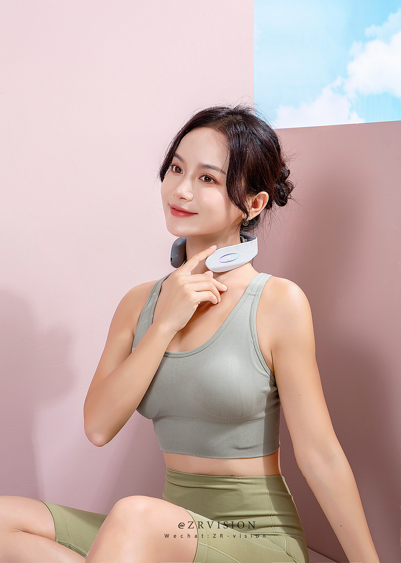 颈椎按摩器颈部按摩仪多功能脖子电动按摩理疗热敷神器