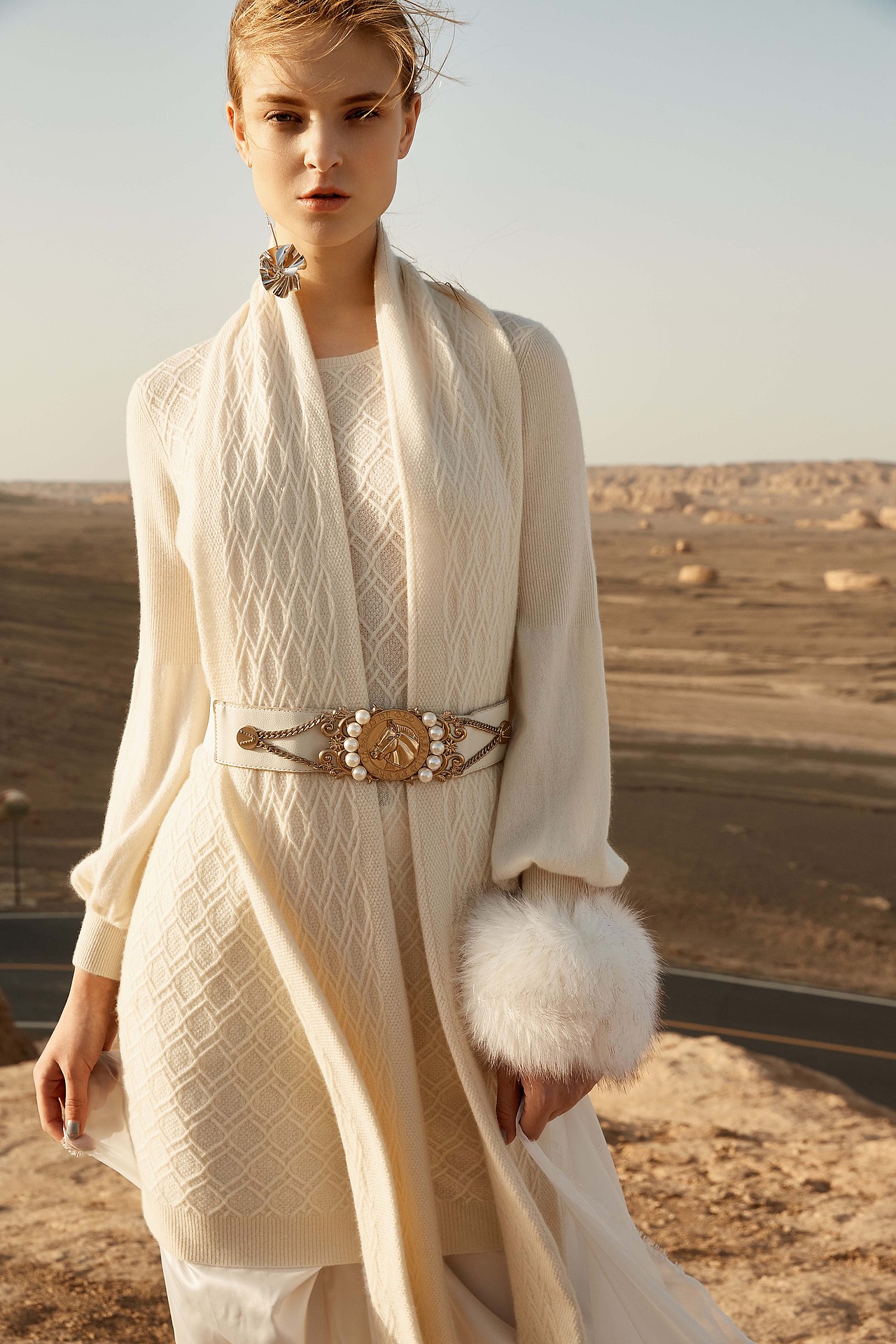 一组唯品会 羊绒衫（图ZMTAzMTQwMjI0） - 时尚/艺术摄影 - 站酷设计师huahua456原创素材 - 站酷ZCOOL