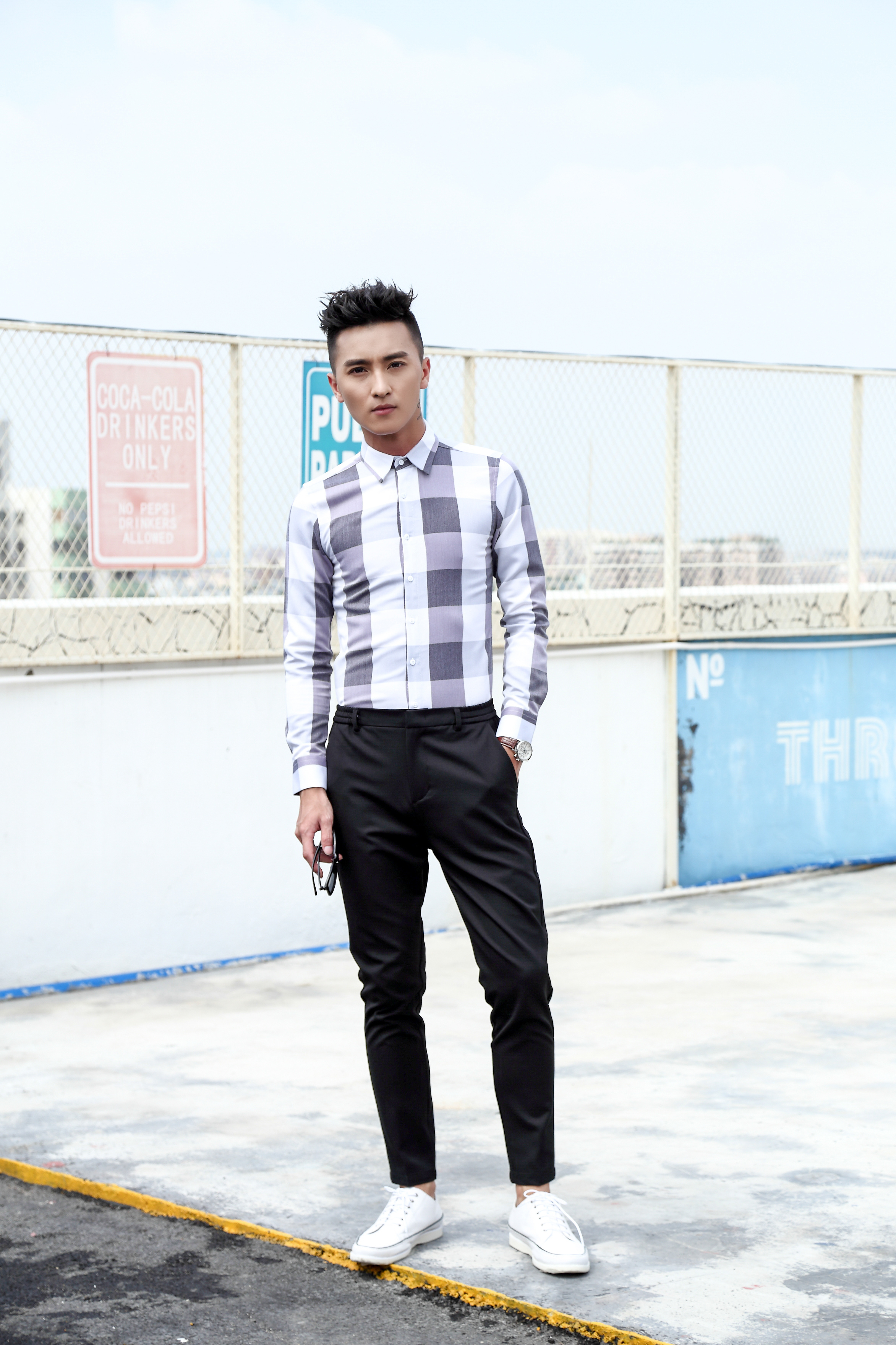 型男帅哥拍摄男装靓仔装拍摄