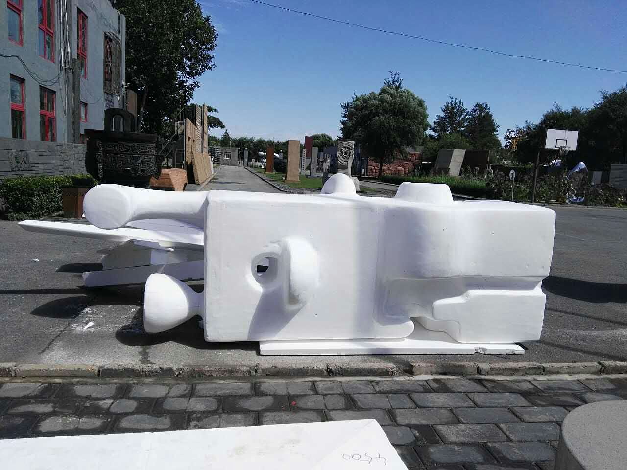 《轻音乐》北京首届低碳雕塑创作营作品