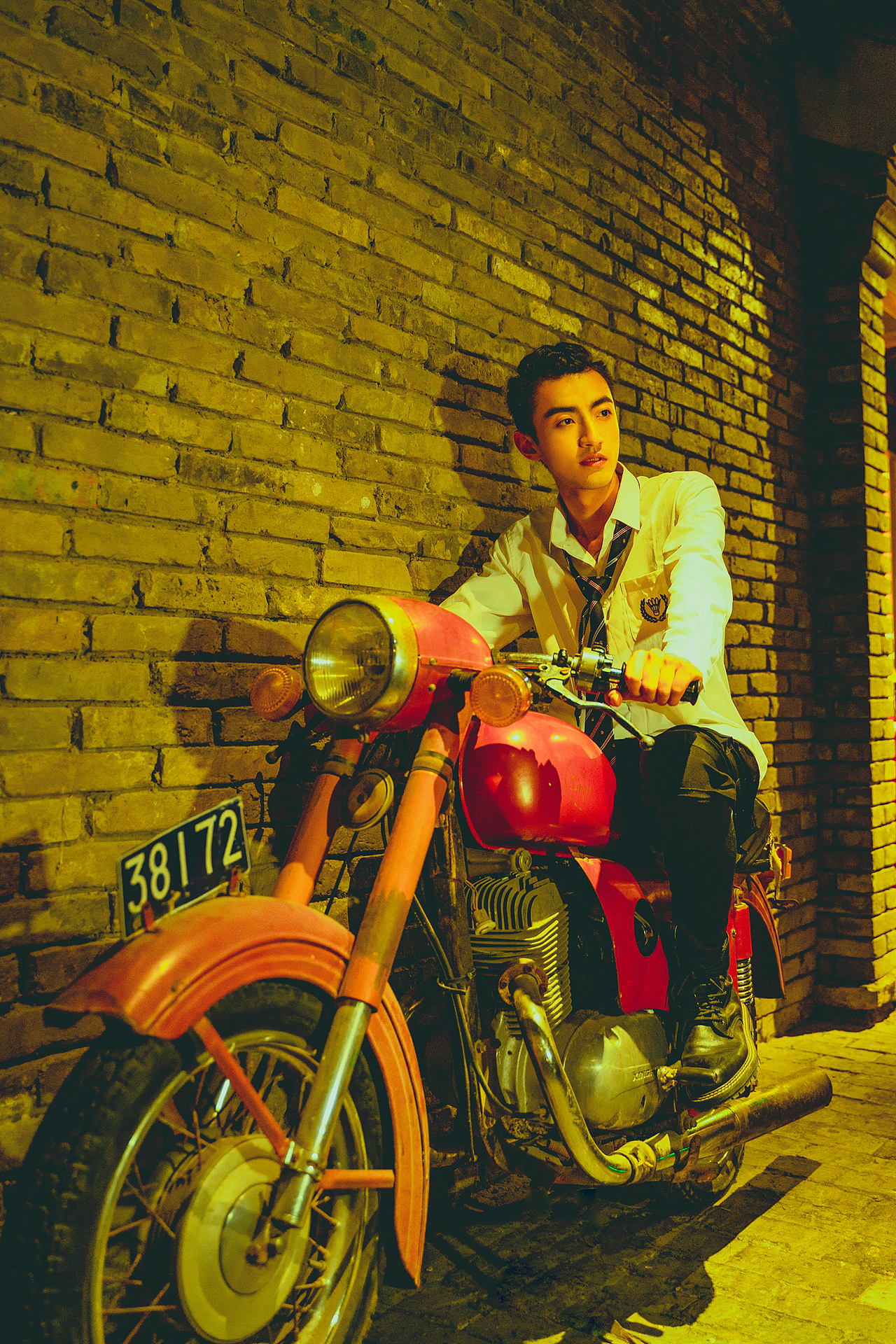 港风复古 | 邻家机车男孩