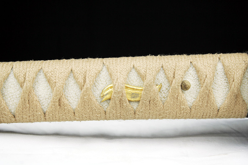 F-铁地嵌银丝黑漆鞘打刀