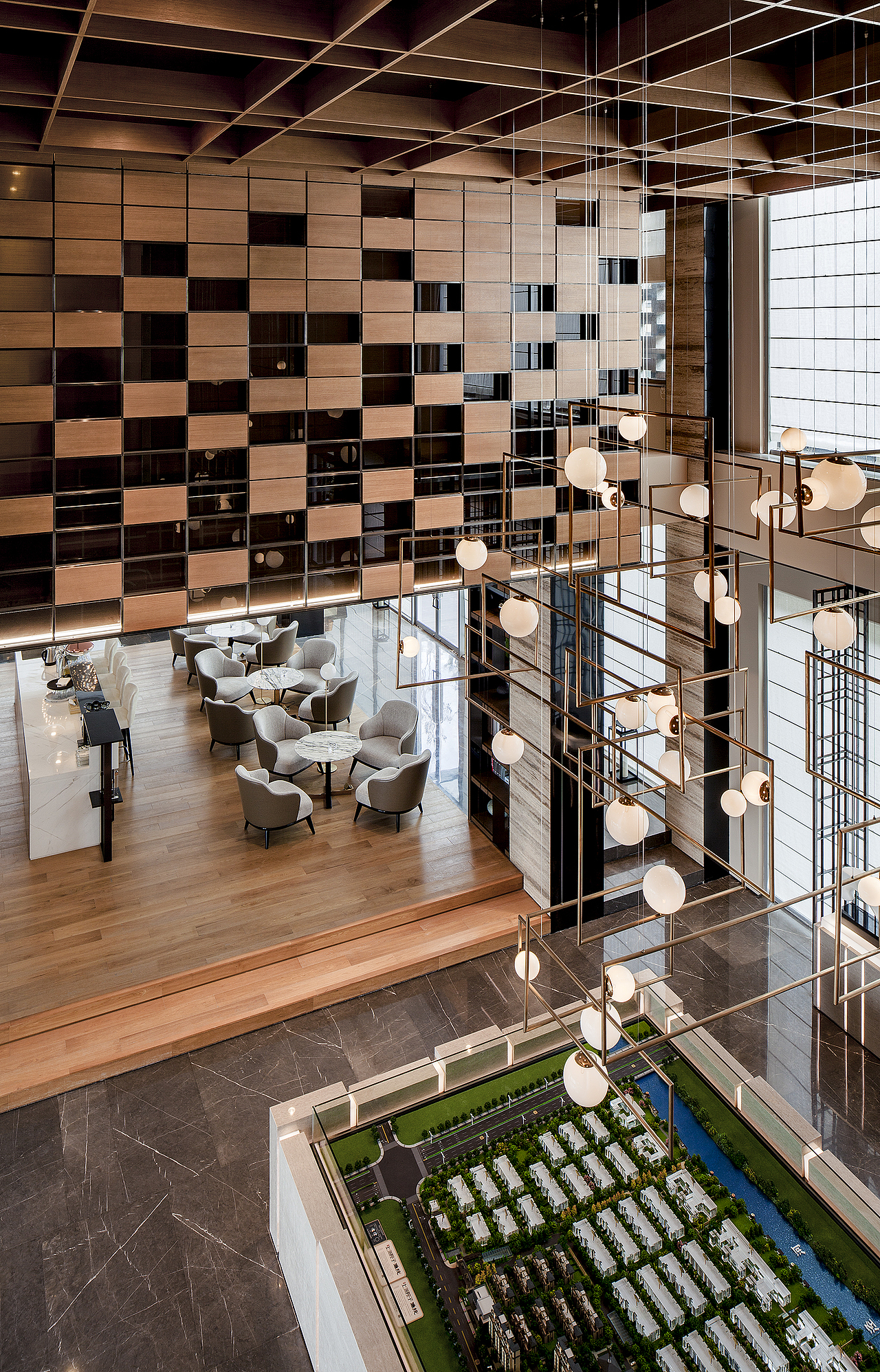 建筑中大胆的使用现代美学手法与结构层次布局,给空间创造了无限可能