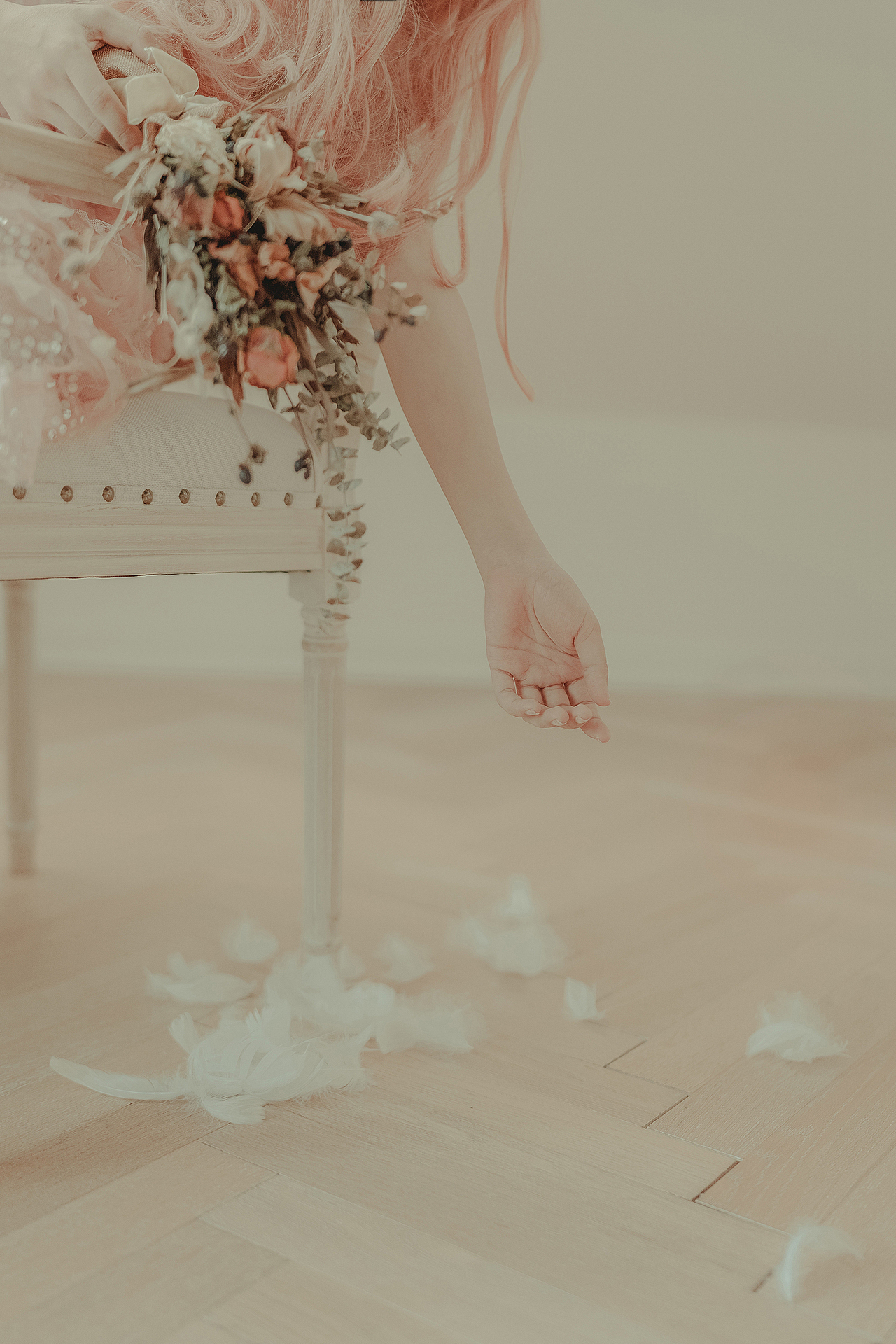 「Walking by」（图ZMTcxMjE0OTYw） - 人像摄影 - 站酷设计师小麦skin原创素材 - 站酷ZCOOL