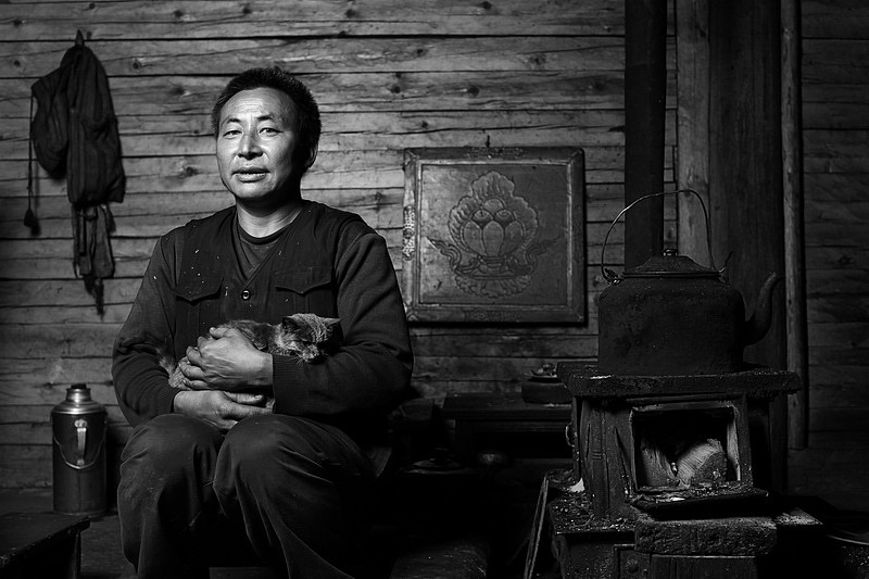 俄亚影像志 - 探寻多夫多妻制的最原始纳西族分支 - 1（图ZNzg5NjMwMA==） - 人像摄影 - 站酷设计师fotothink原创素材 - 站酷ZCOOL