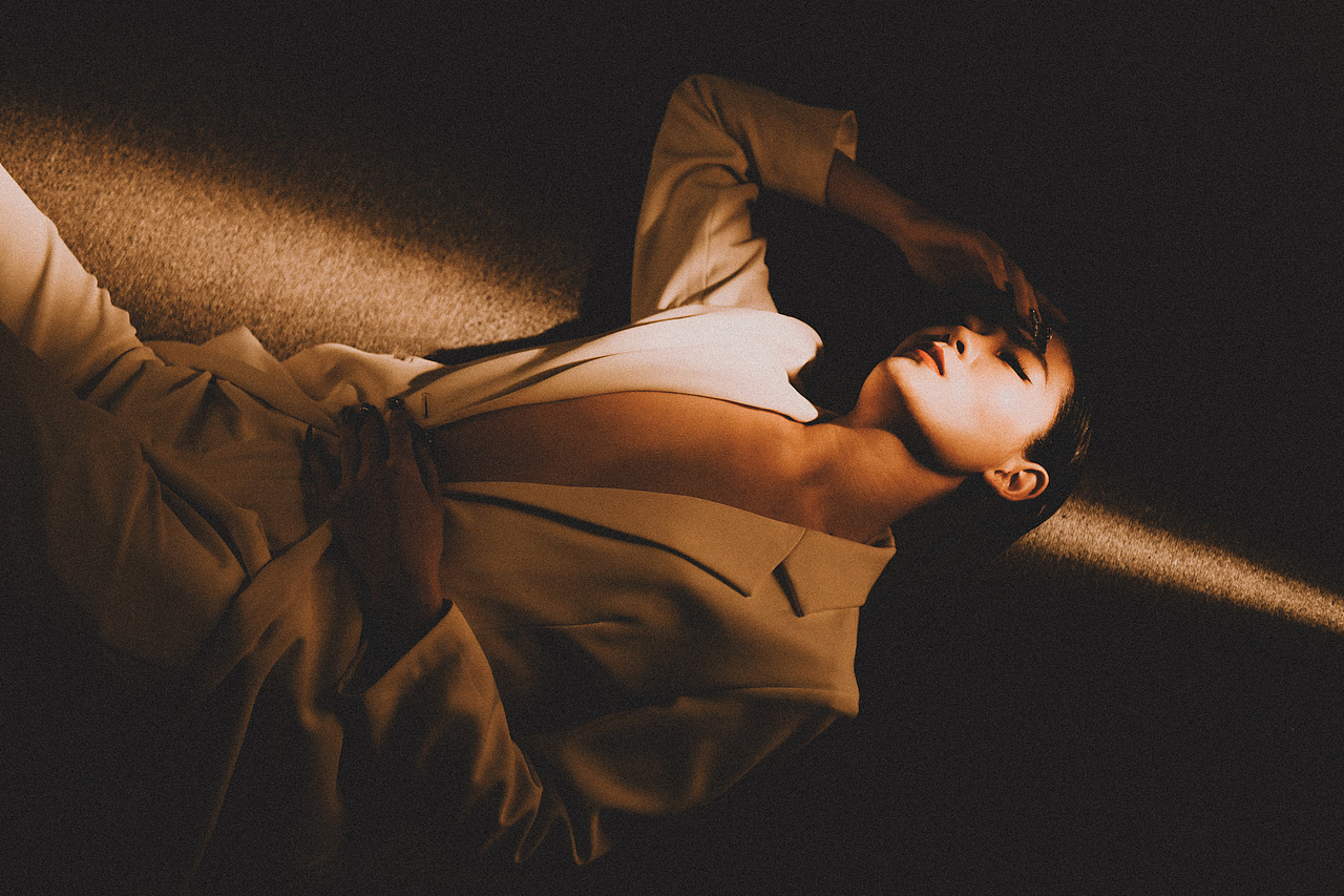 直视着自己 为什么我不能（图ZMjUzMjIwMDA0） - 人像摄影 - 站酷设计师REBORN_OK原创素材 - 站酷ZCOOL