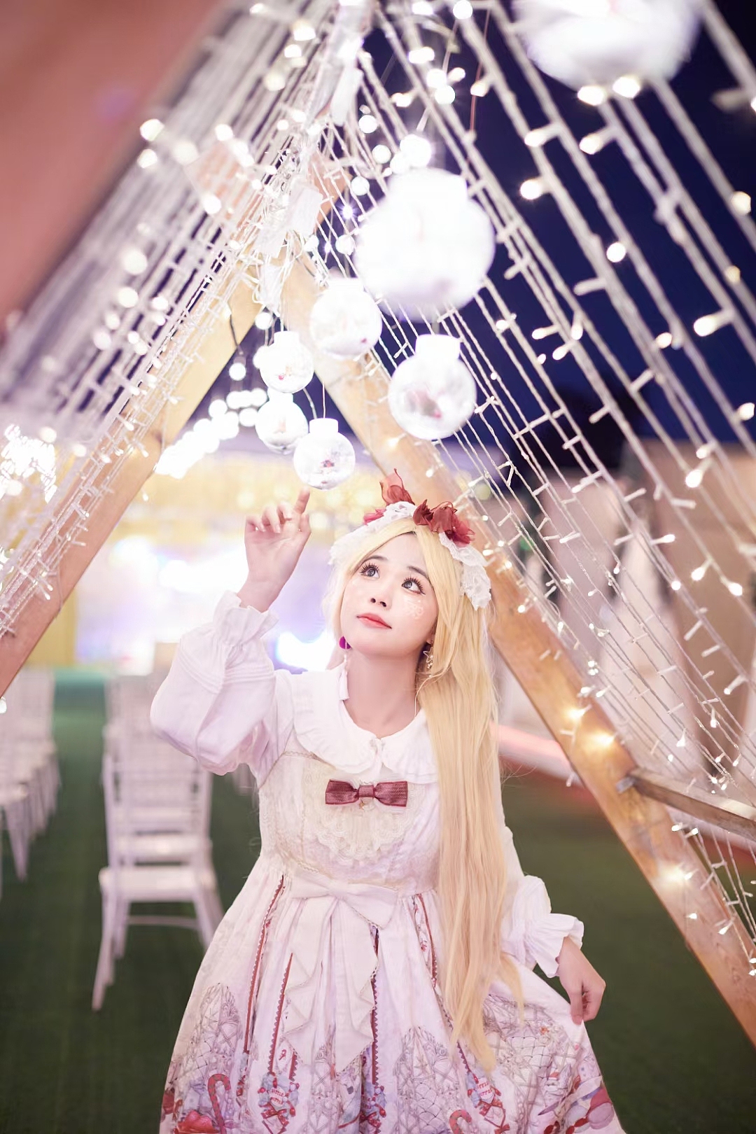 少女写真—圣诞主题+洛丽塔外景（图ZMjg4MDYyODI0） - 人像摄影 - 站酷设计师花花独立日原创素材 - 站酷ZCOOL