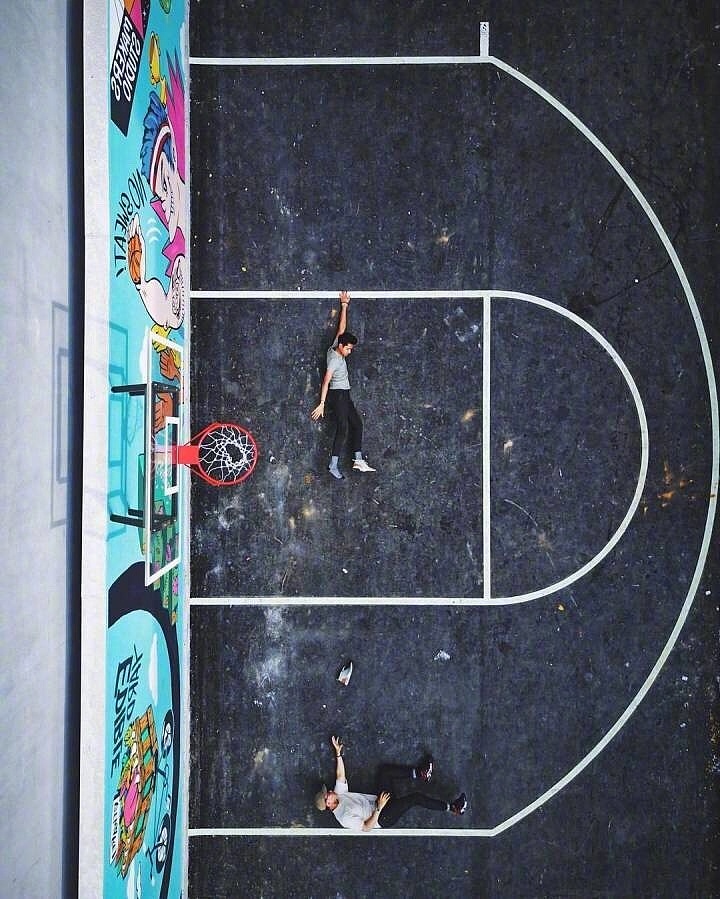 创意俯瞰篮球场