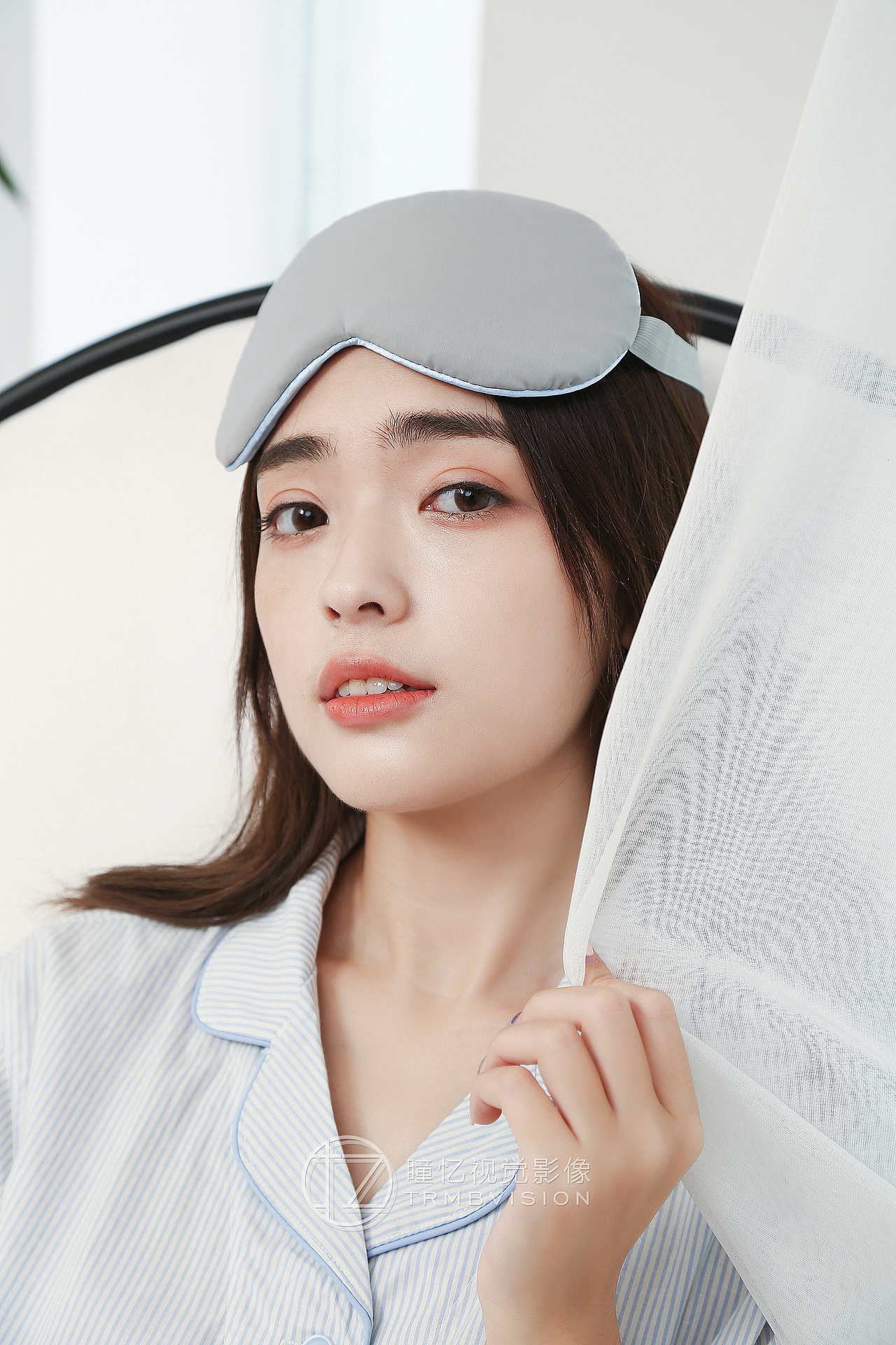 眼罩 | 模特使用场景 | 场景摆拍图