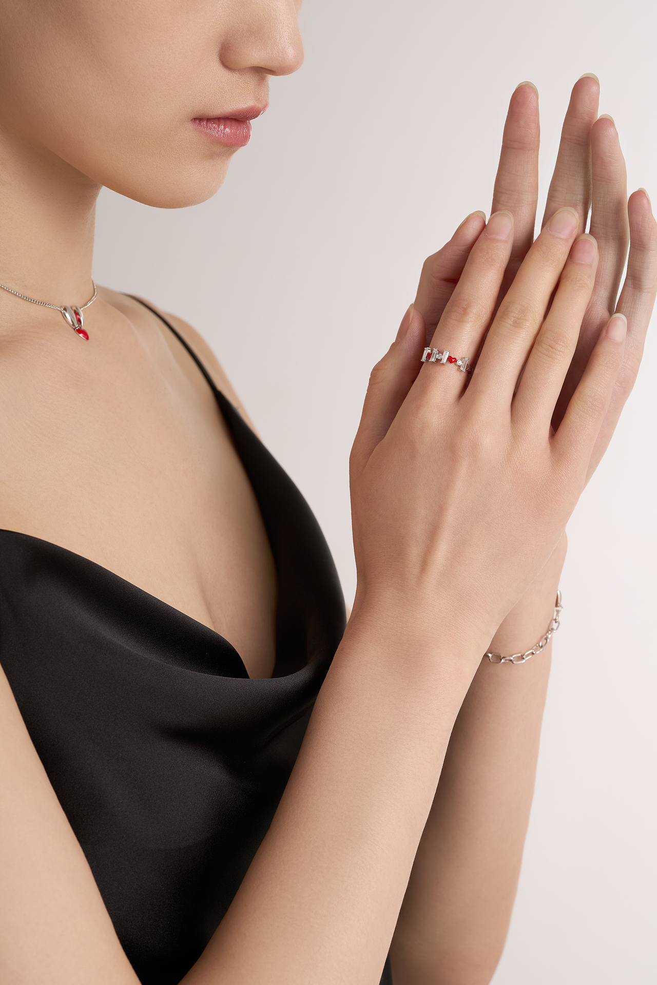 yilanjewelry饰品佩戴