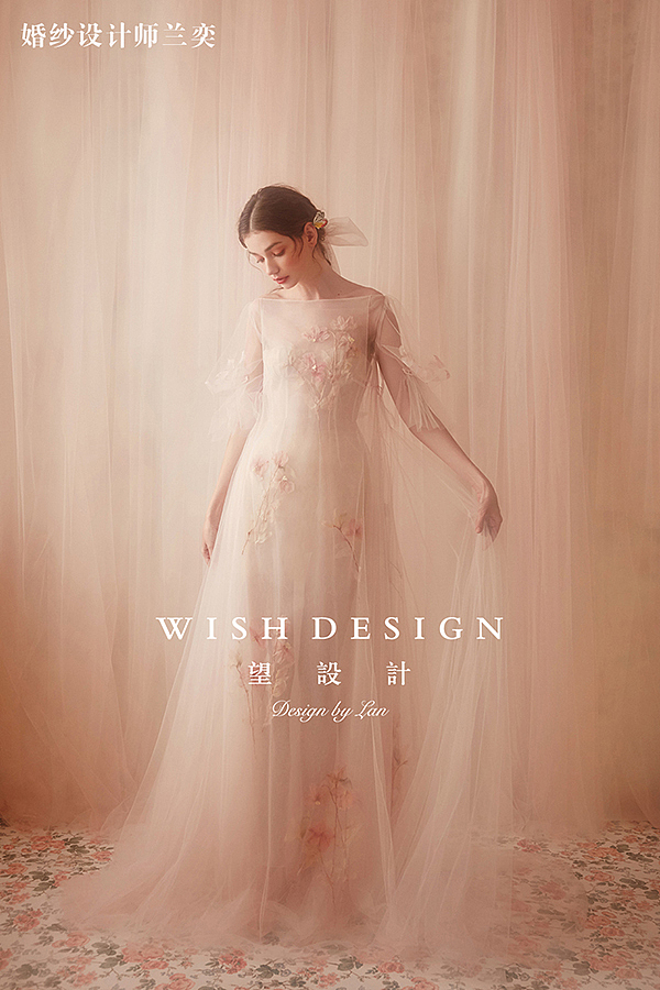 初恋像一场粉色的梦,兰奕婚纱2018新作品