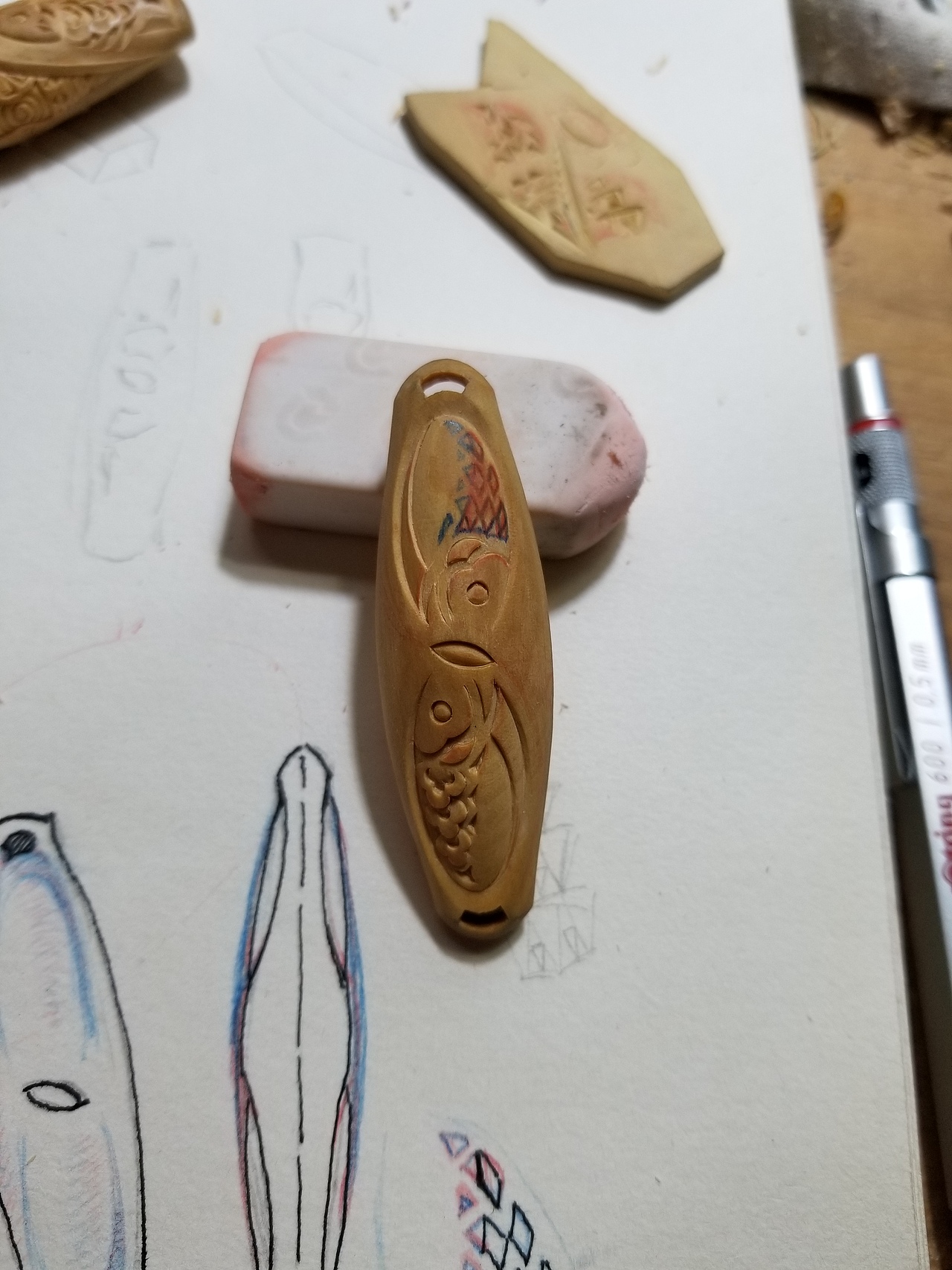 双鱼座木雕首饰（图ZMTczMzAyNzQ4） - 首饰设计 - 站酷设计师观于德加的画原创素材 - 站酷ZCOOL