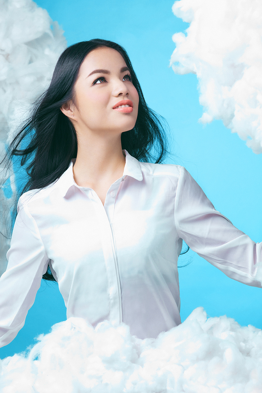 白云端外（图ZMTY3ODI3NTI=） - 人像摄影 - 站酷设计师阮木之原创素材 - 站酷ZCOOL