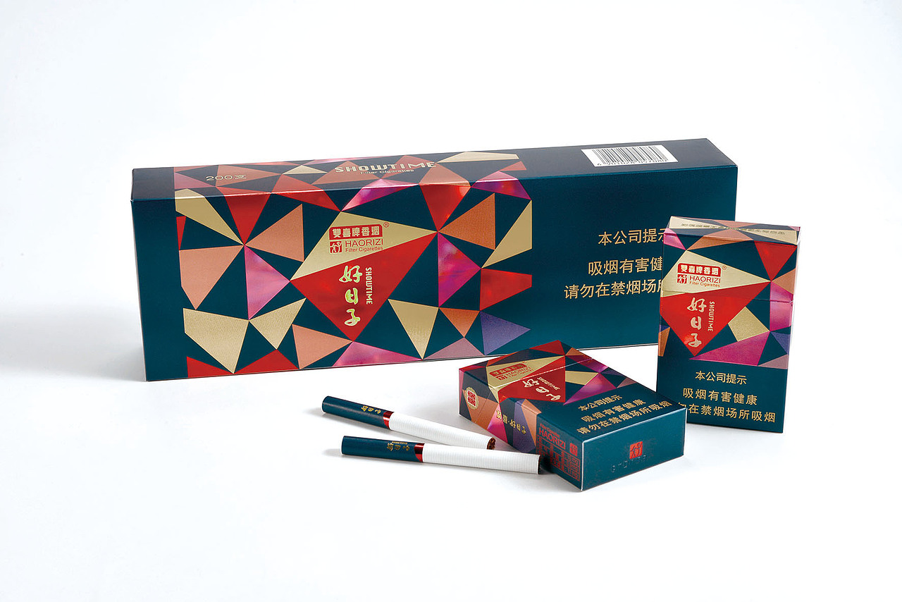 好日子showtime晶彩正装烟盒包装设计