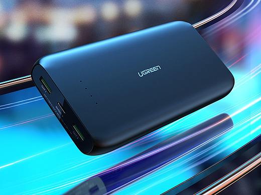 绿联移动电源和读卡器