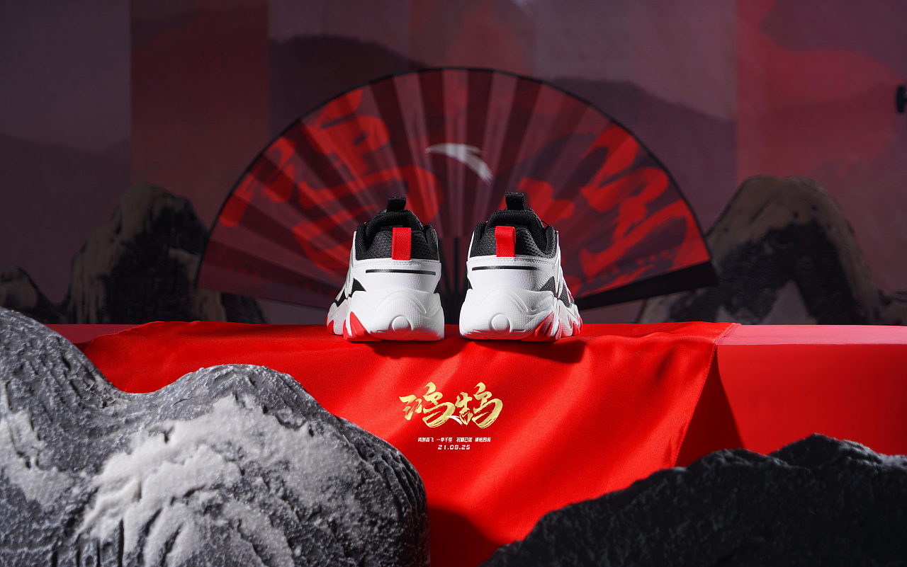 安踏国风老爹鞋 主题静物场景摄影