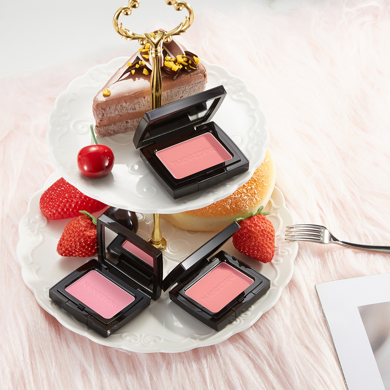 腮红海报及场景照（图ZMTA3NTY0ODY0） - 海报 - 站酷设计师塞库拉叶子原创素材 - 站酷ZCOOL