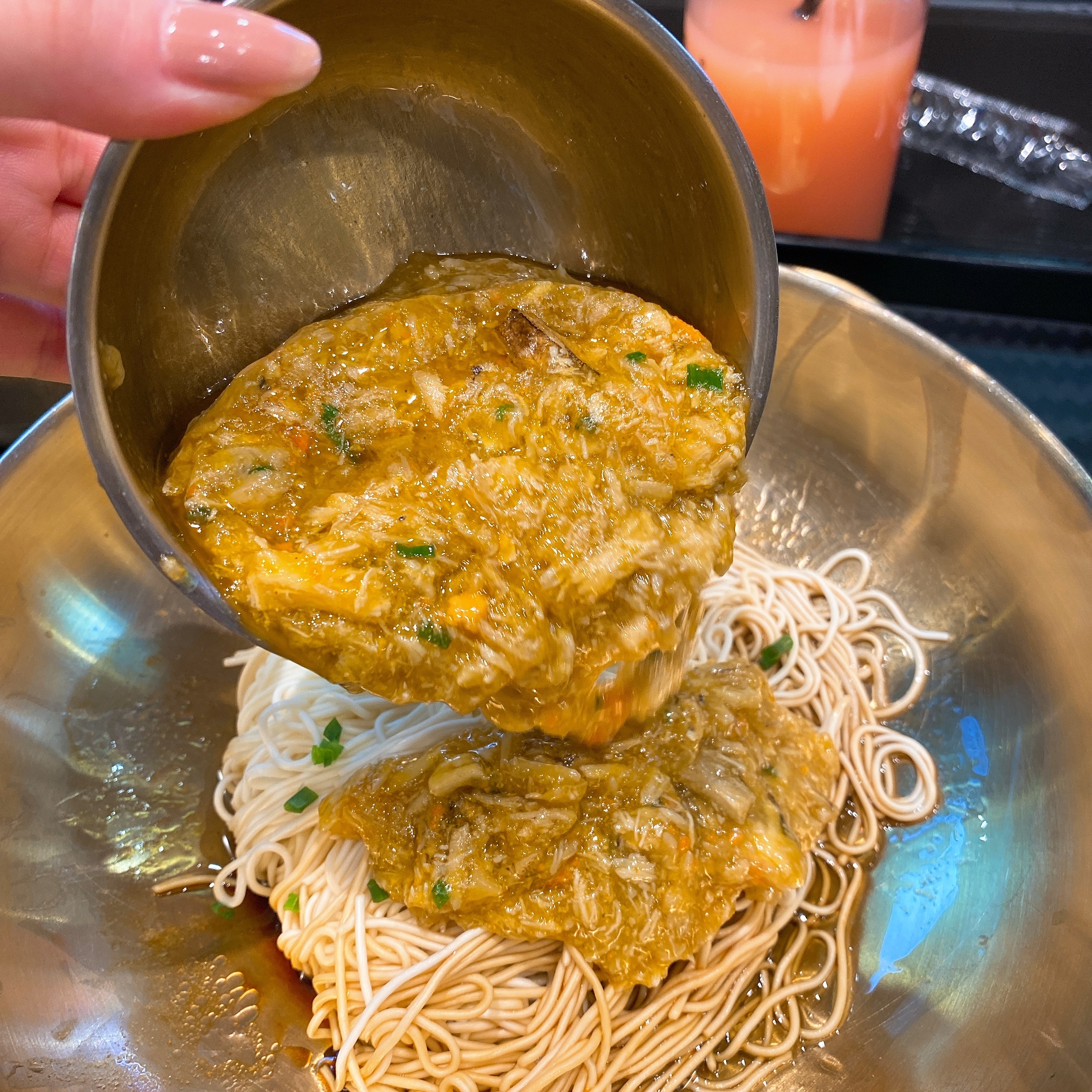 贡梅蟹粉拌面(井梅故里升级店)